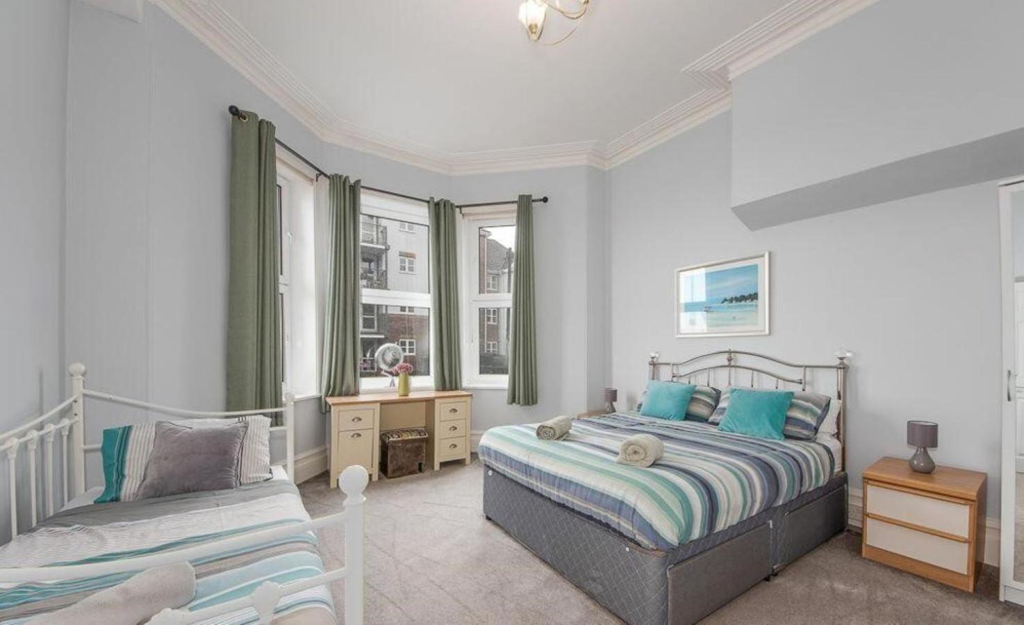 Loveliest Homes Paignton - Sea Front Location With Parking Exterior photo