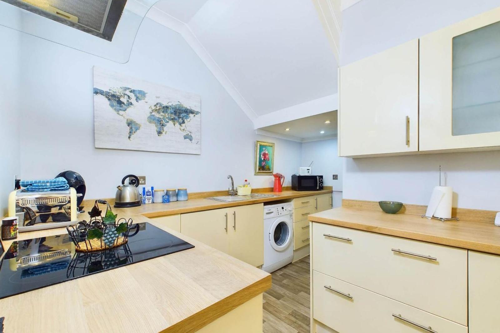 Loveliest Homes Paignton - Sea Front Location With Parking Exterior photo
